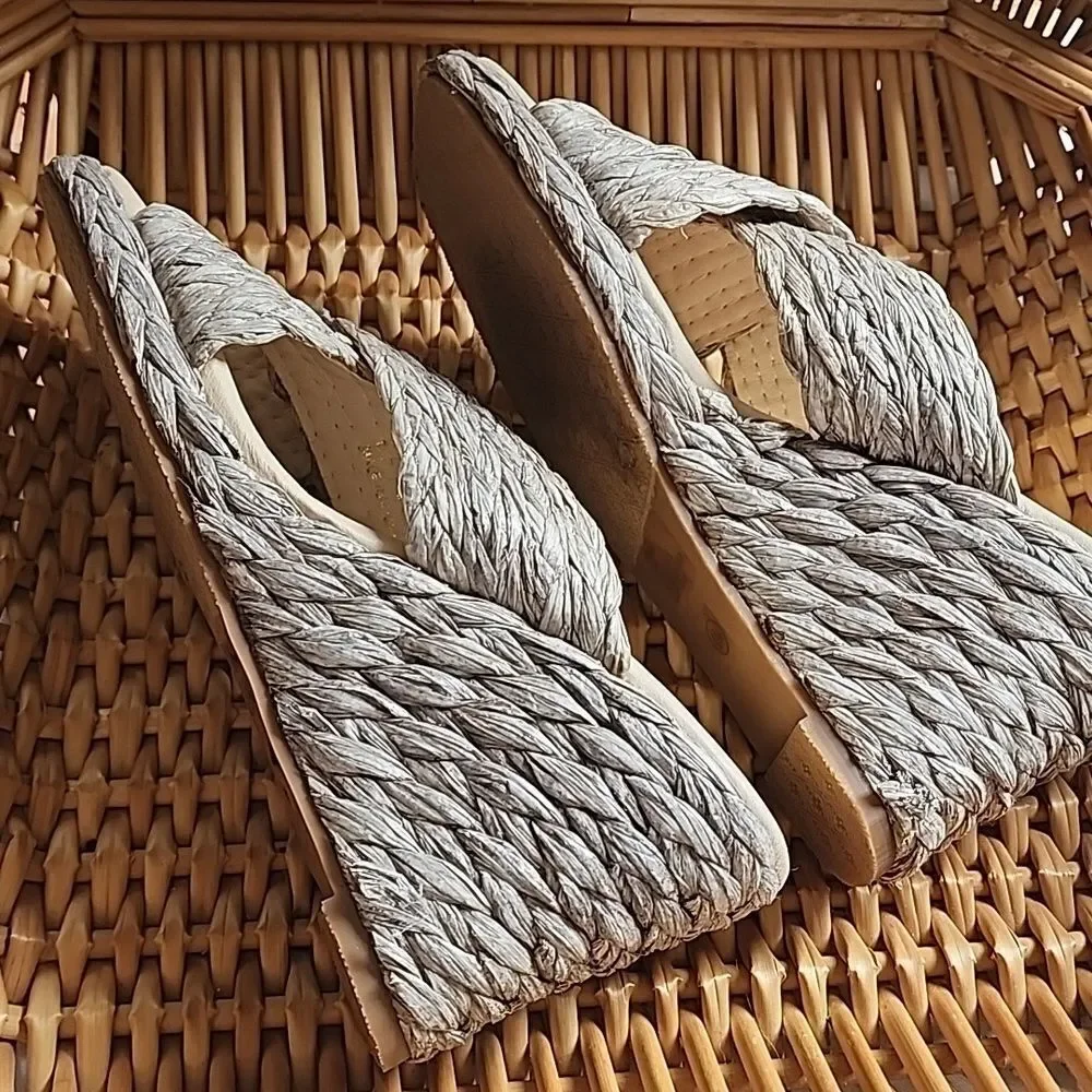 BEACH by Matisse Silver Grey Raffia Wedge Heel Size 6M Anthro